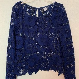 H&M size 8 blue lace blouse